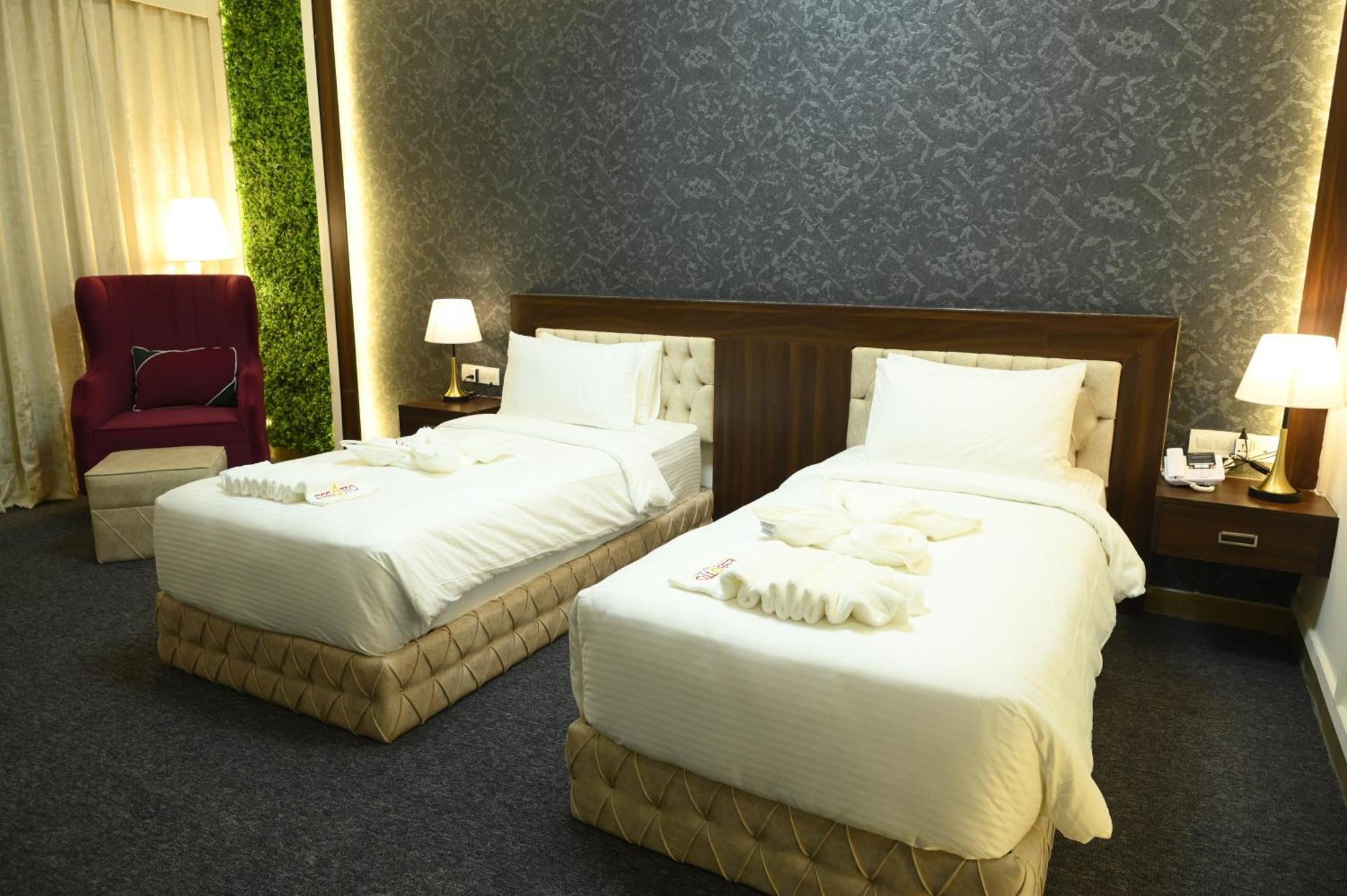 Hotel Essotto Recreation Hub Bengalúr Exteriér fotografie