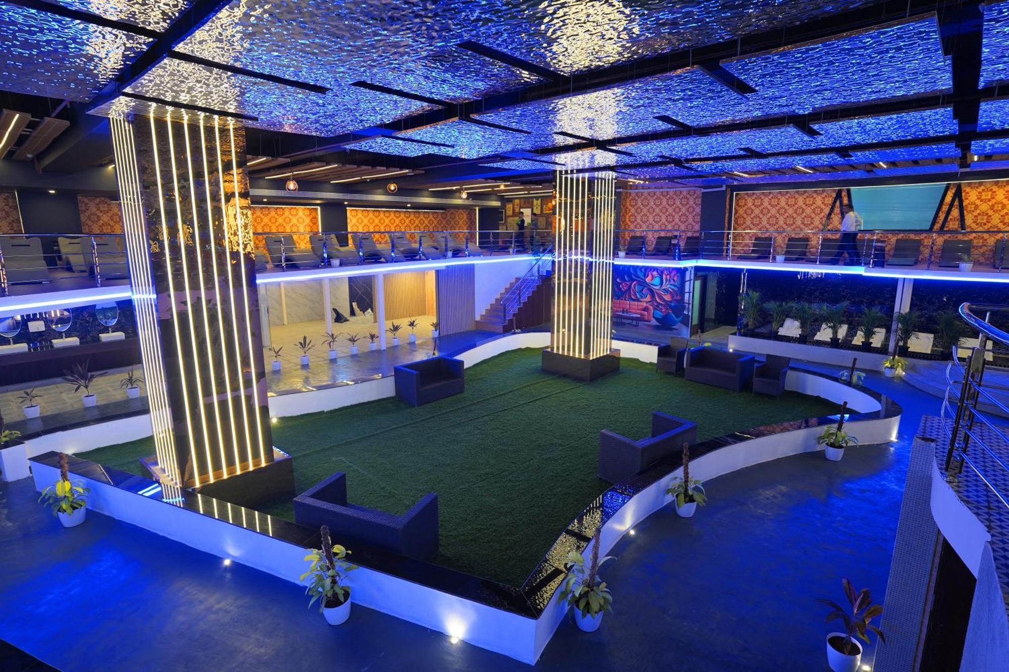 Hotel Essotto Recreation Hub Bengalúr Exteriér fotografie