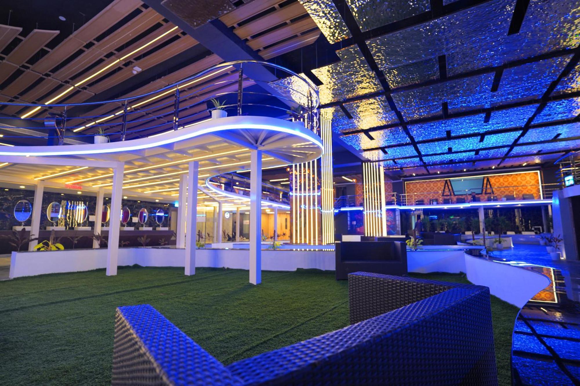 Hotel Essotto Recreation Hub Bengalúr Exteriér fotografie