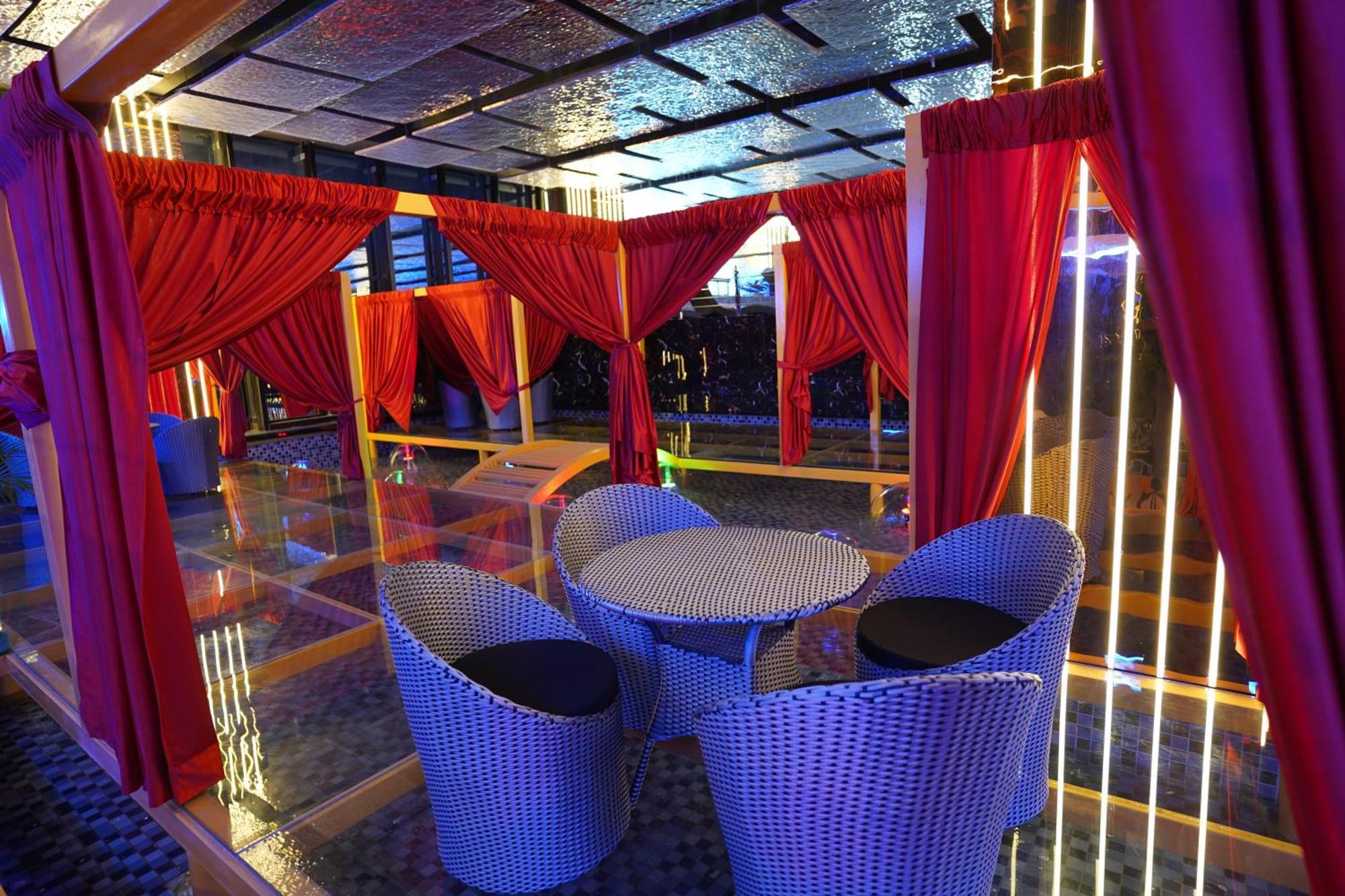 Hotel Essotto Recreation Hub Bengalúr Exteriér fotografie